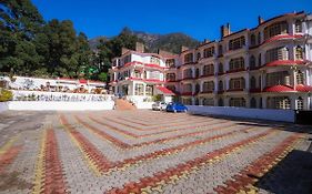 Royal Palace Resort Bhagsunag